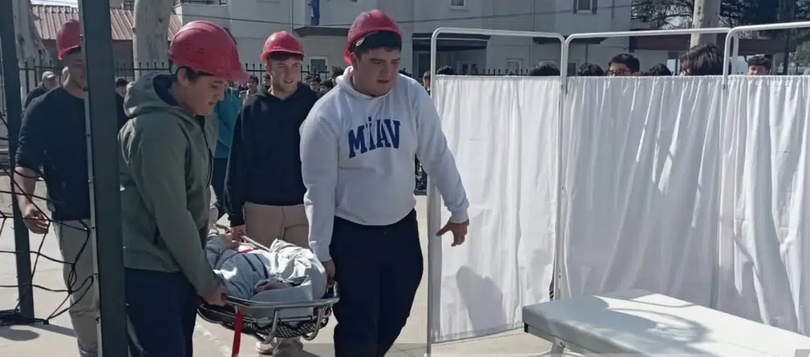 Köyceğiz'de Okulda Deprem Alarmı: Öğrenciler Saniyelerle Yarıştı