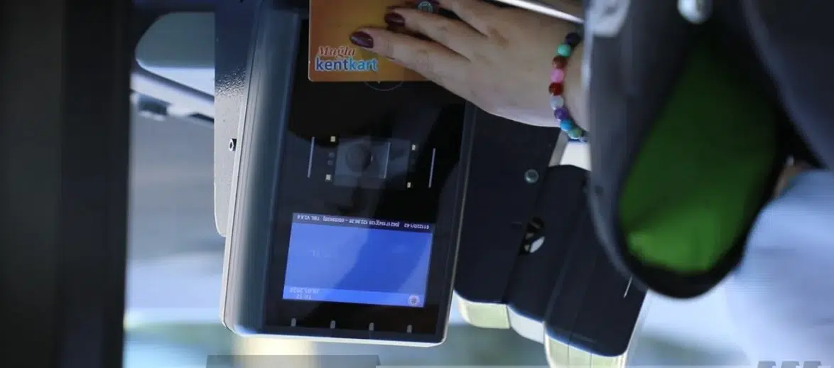 Başkan Aras'tan Yerinde Hizmet: Muğla Kart Ofisi Köyceğiz'de