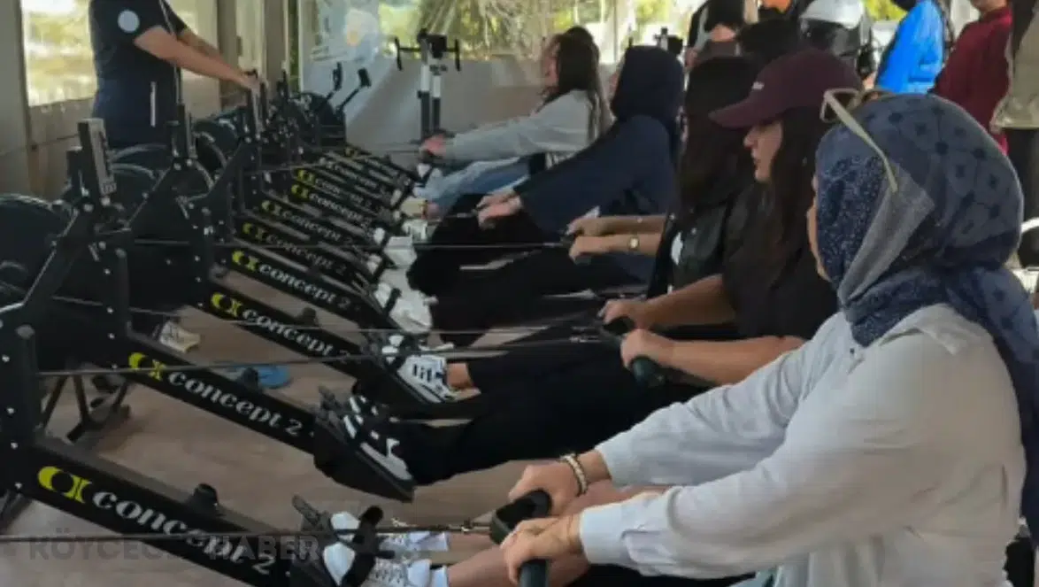 Köyceğiz Gölü’nde 50 Öğrenci Kürek Eğitimi Aldı