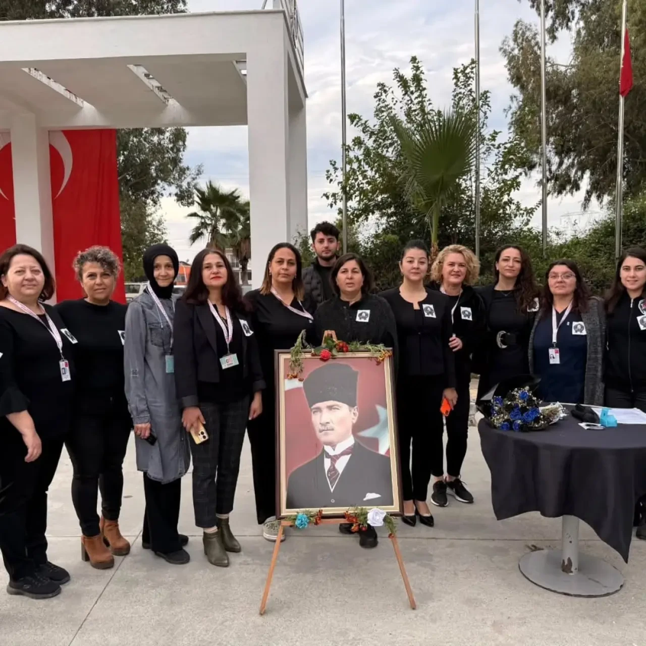 Köyceğiz Devlet Hastanesi’nde 10 Kasım Saygı Duruşu Gerçekleştirildi 4