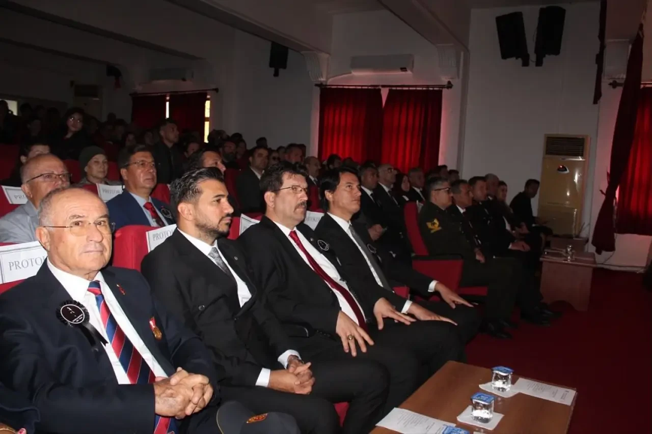 Köyceğiz Halk Eğitim Merkezi’nde 10 Kasım Programı Düzenlendi 3