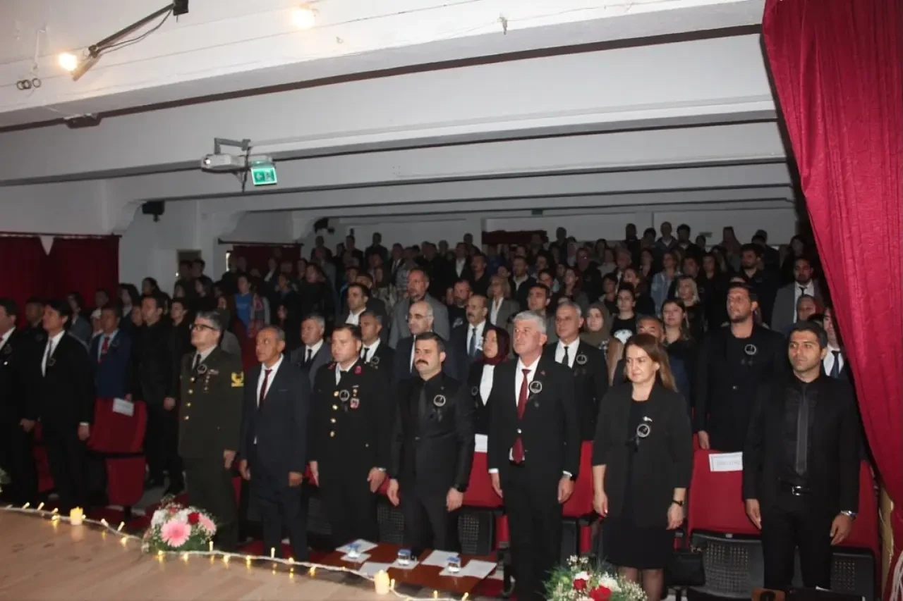 Köyceğiz Halk Eğitim Merkezi’nde 10 Kasım Programı Düzenlendi 11