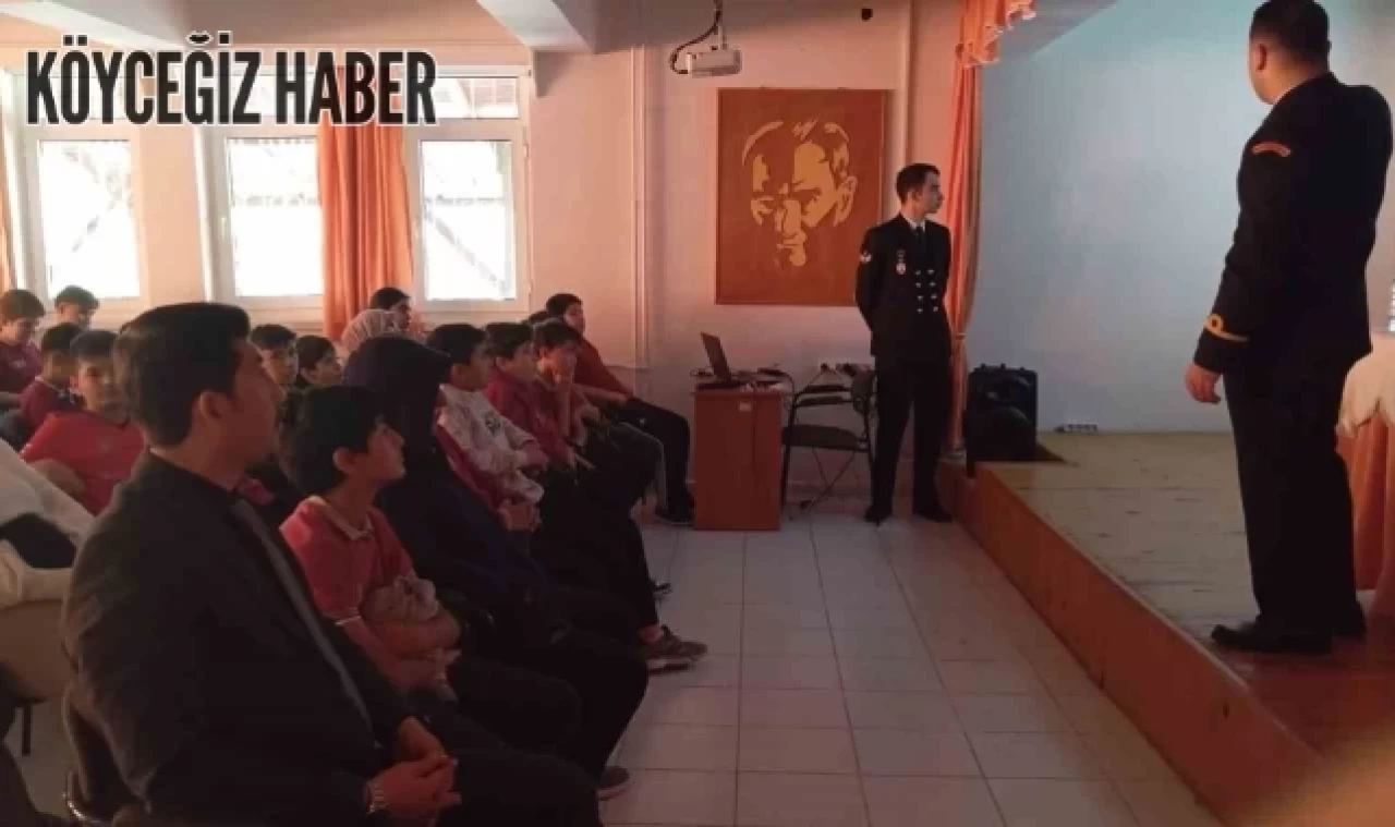 Köyceğiz'de Denizcilik Alanında Kariyer Planlaması Konferansı Gerçekleştirildi