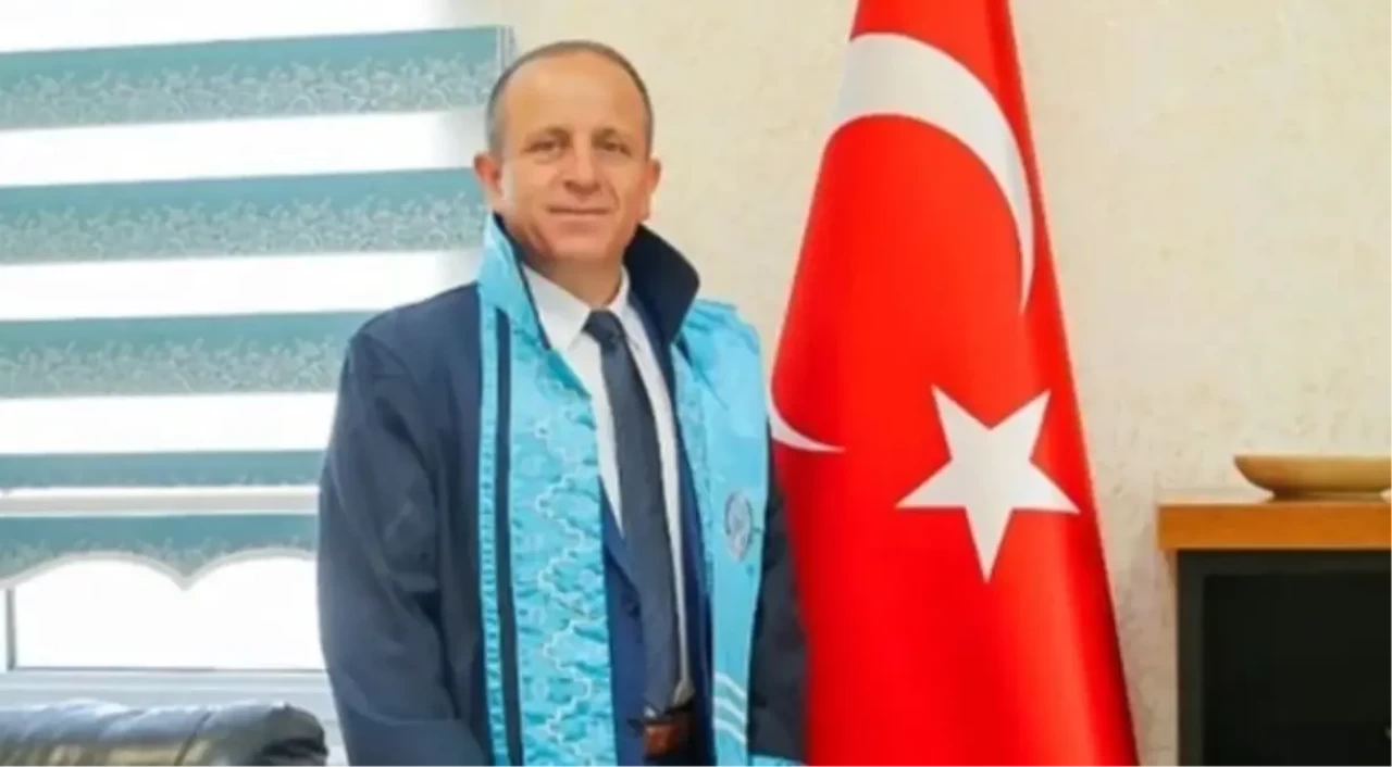 Avrasya Üniversitesi Yeni Rektörü Prof. Dr. Mahir Kadakal Kimdir, Kaç Yaşında, Aslen Nereli, Branşı Nedir?