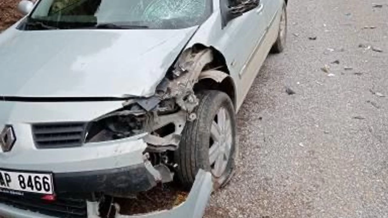 Köyceğiz’de Motosiklet ile Araç Çarpıştı: Sürücü Ağır Yaralandı