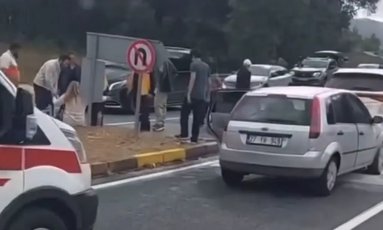 Köyceğiz Kızılkaya Yolunda Trafik Kazası: Maddi Hasarlı Çarpışma Yaşandı