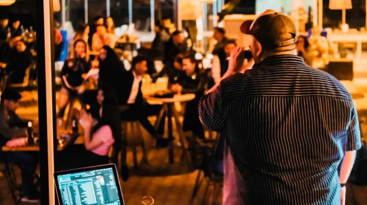 Köyceğiz Canlı Müzik Mekanları: Sahil Kenarı Restoranlar, Türkü Barlar ve Geceye Açık Kafeler