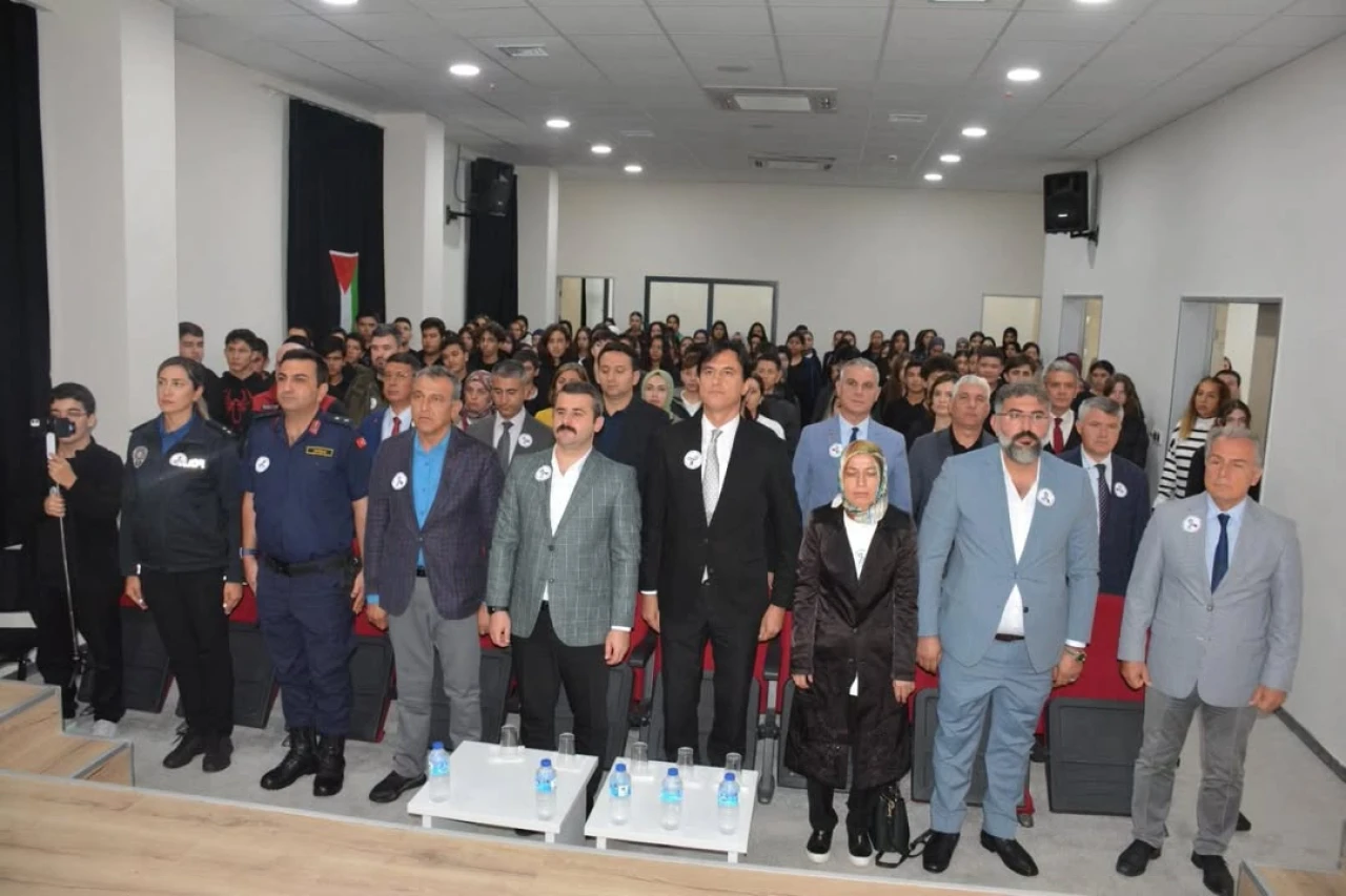Köyceğiz’de Filistin Farkındalık Etkinliği: Kaymakam Mert Kumcu ve Protokol Katılım Sağladı