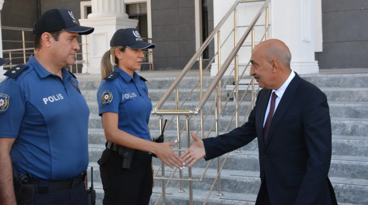 Muğla İl Emniyet Müdürü Süleyman Karadeniz, Köyceğiz İlçe Emniyet Müdürlüğü’nü Ziyaret Etti