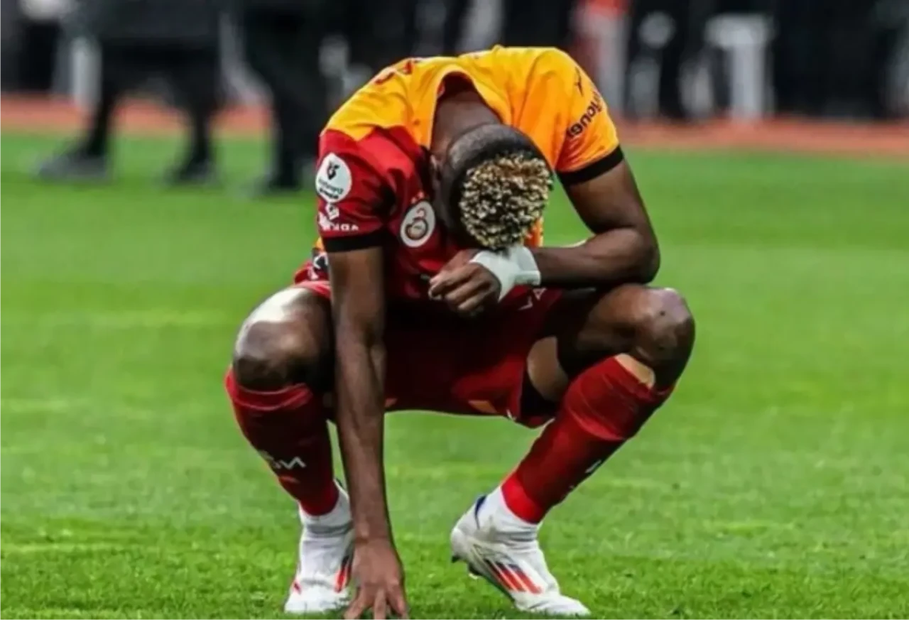 Victor Osimhen Beşiktaş Derbisinde Sahada Olacak mı, Oynayacak mı?