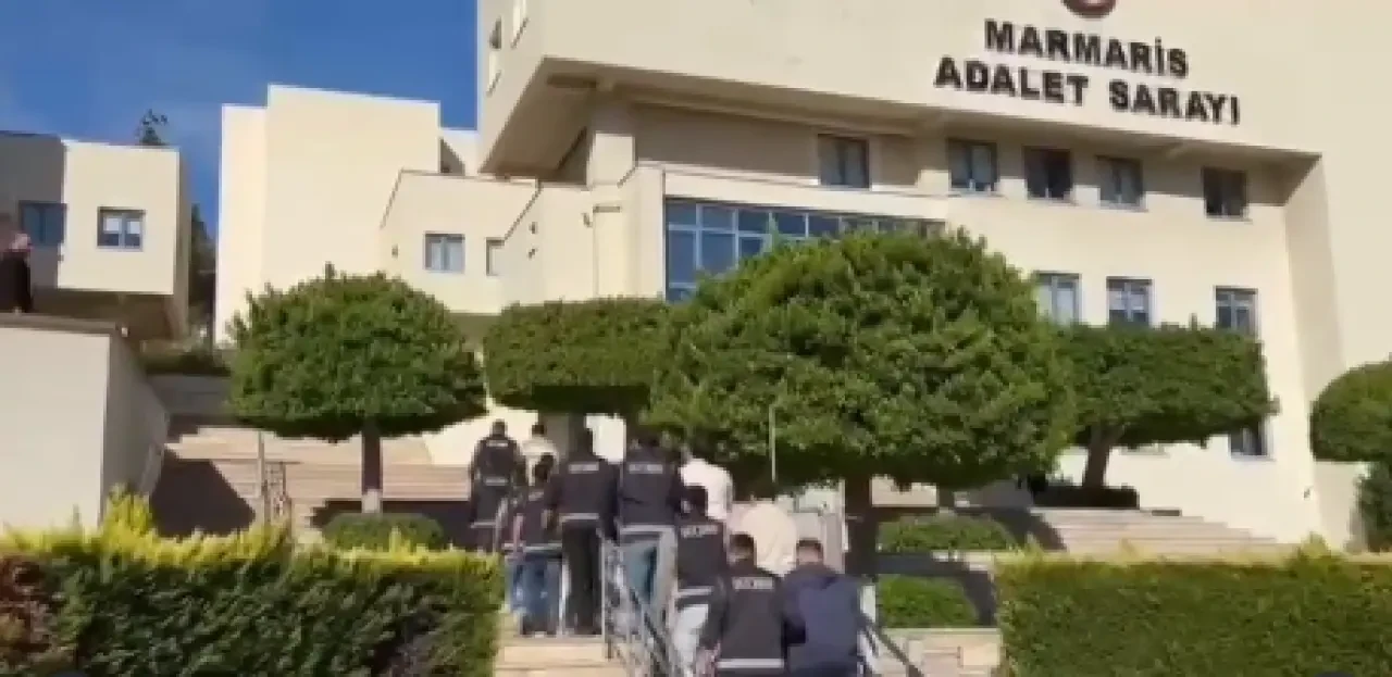 Marmaris’te FETÖ Firarilerine Tekne Operasyonu: 8 Kişi Tutuklandı