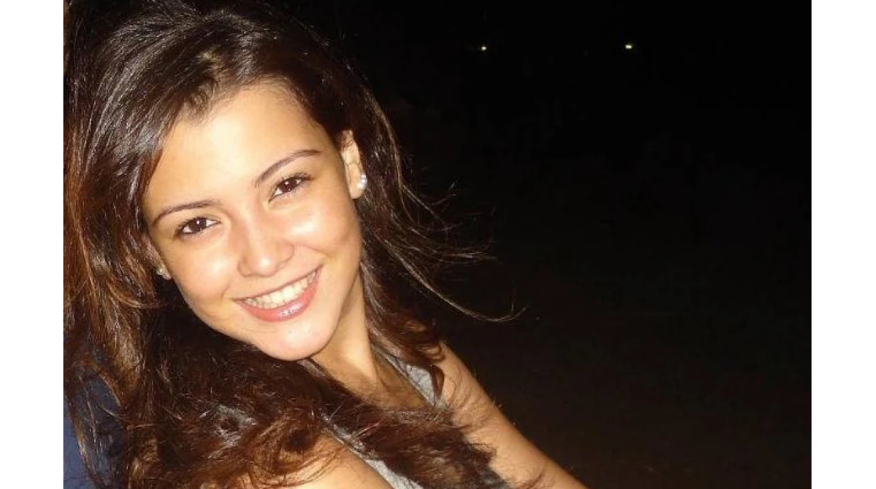 Duygu Gürcan Kimdir? Kaç Yaşında, Nereli, Boyu Kaç cm, Kilosu Kaç, Hangi Dizilerde Rol Aldı?