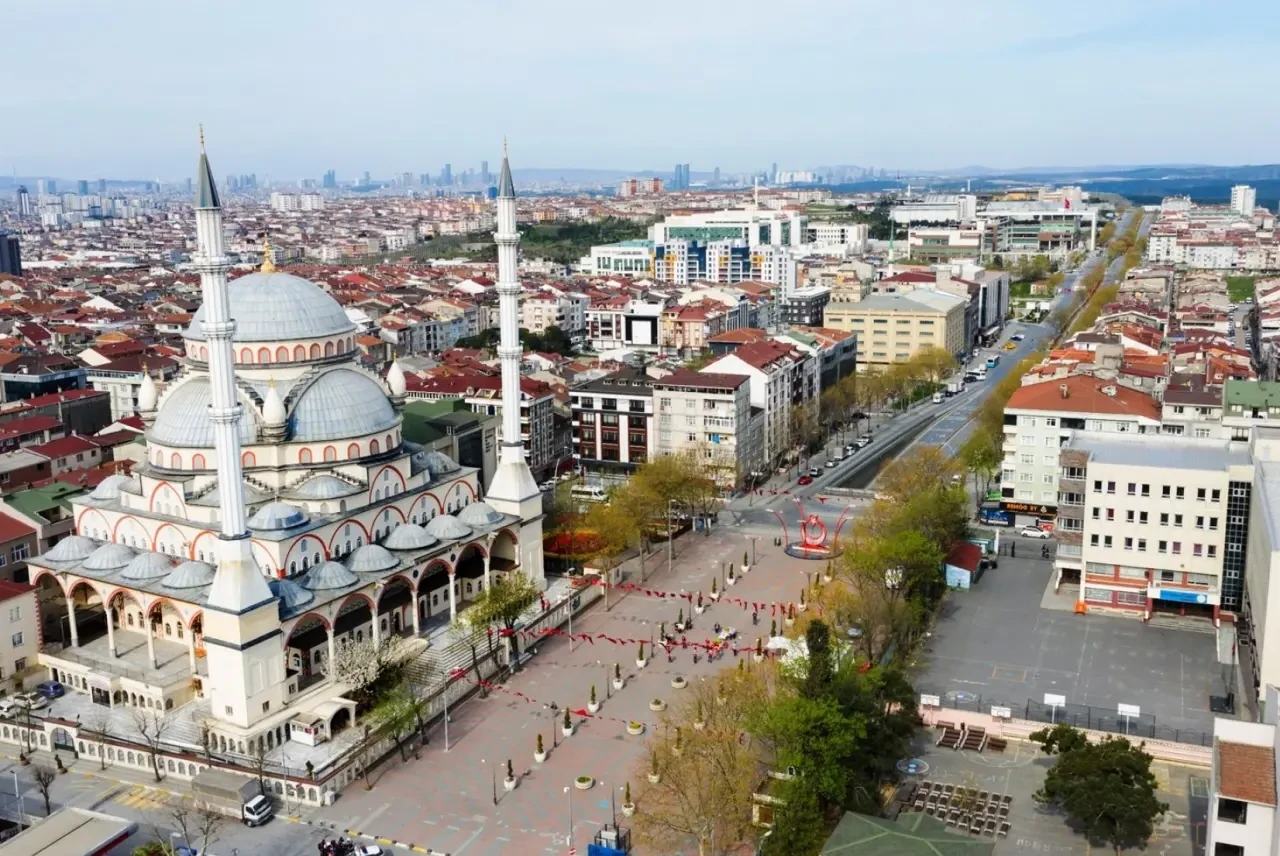 İstanbul’da Kiralar Rekor Seviyeye Ulaştı: Kadıköy 68 Bin TL, Esenyurt 19 Bin TL