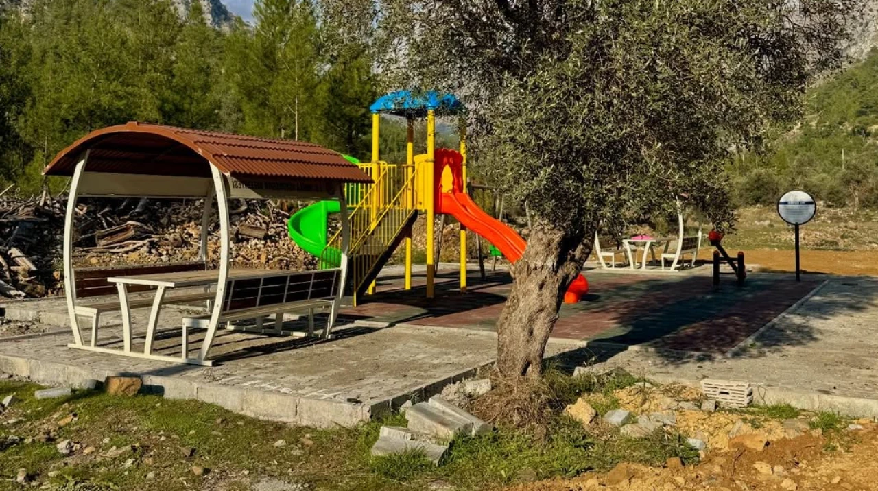 Köyceğiz’de Park ve Çevre Düzenlemesine Yakın Takip! Köyceğiz Yenileniyor