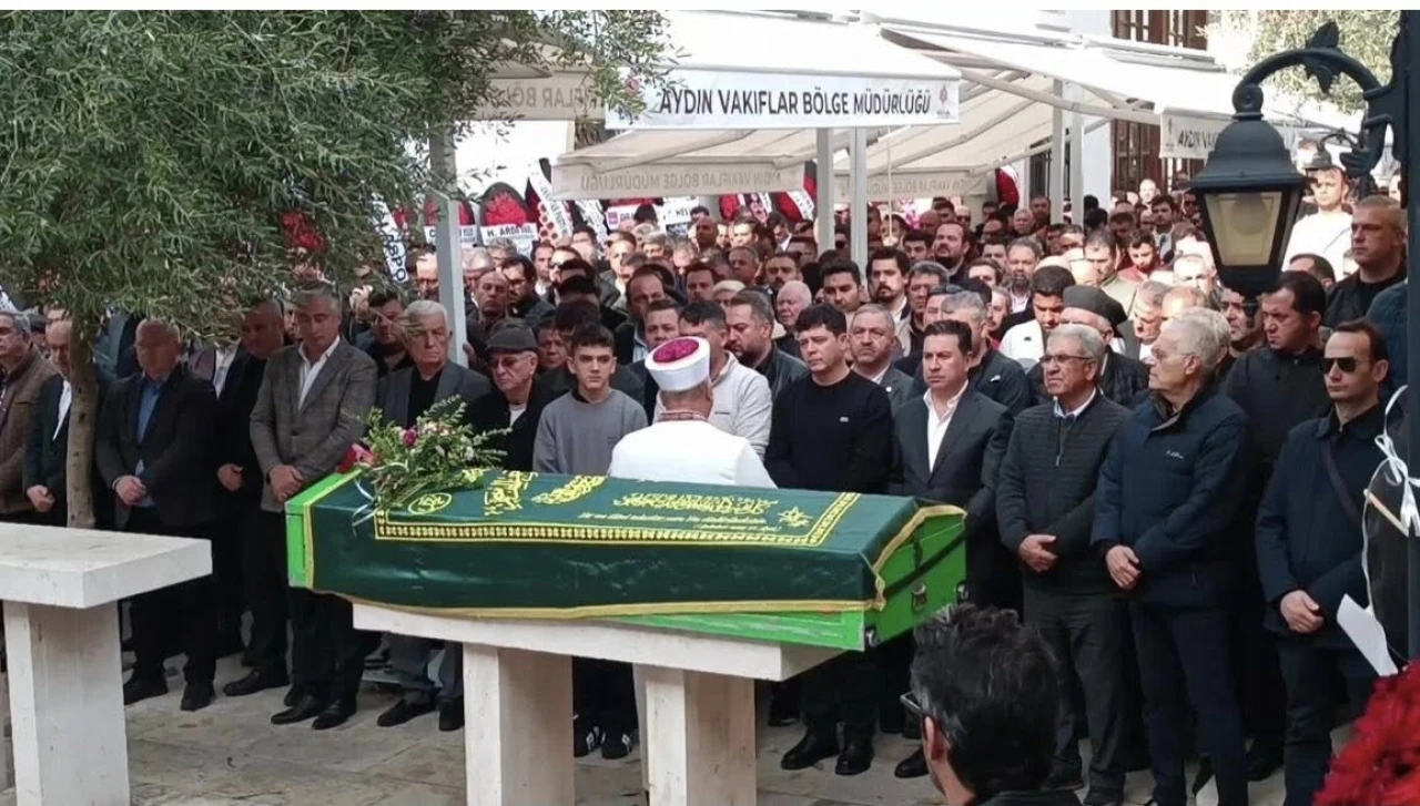 CHP Muğla İl Başkanı Nail Kızıl’ın Babası Tevfik Kızıl Son Yolculuğuna Uğurlandı