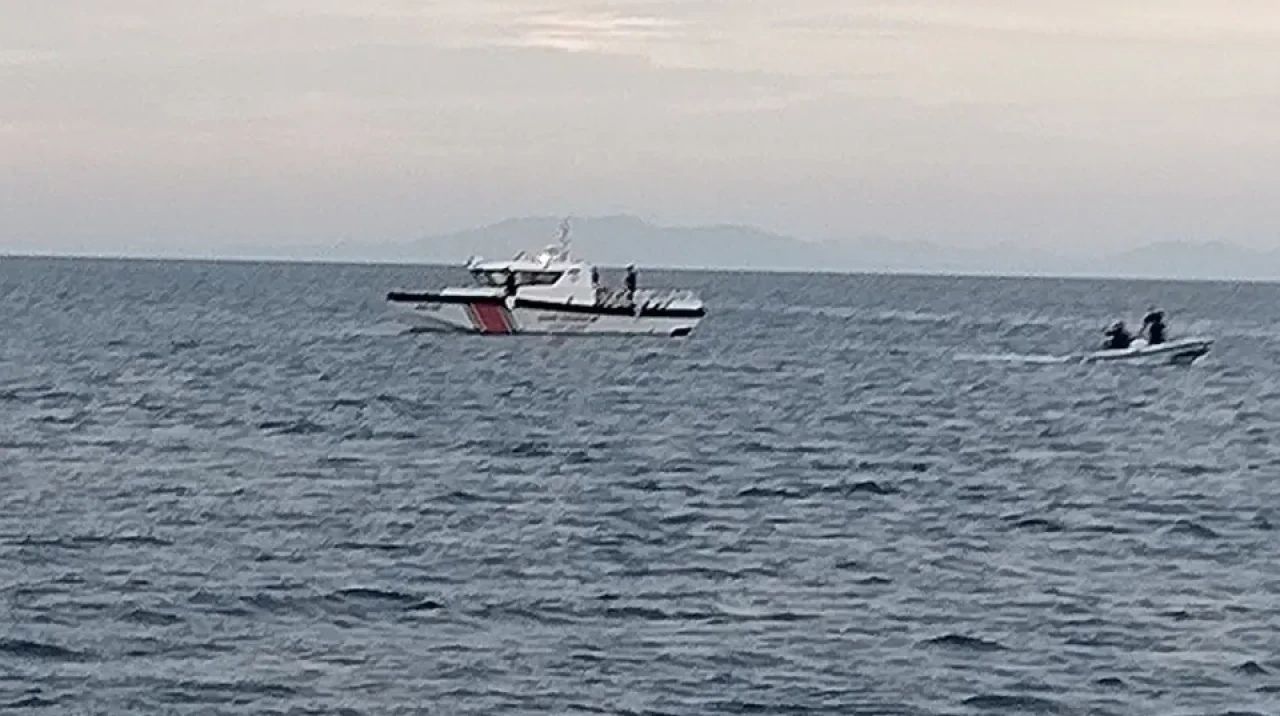 Bodrum’da Lastik Bot Kayalıklara Çarptı! 4 Kişi Yaralandı, Hayati Tehlike Yok