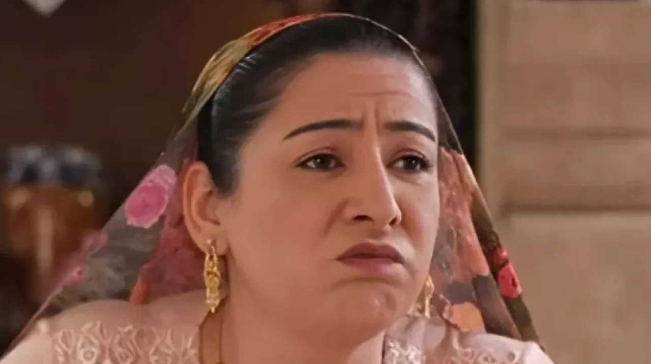 Uzak Şehir’de Ümmü Karakteri Değişti! Zeynep Kankonde Ayrıldı, Yerine Banu Fotocan Geldi