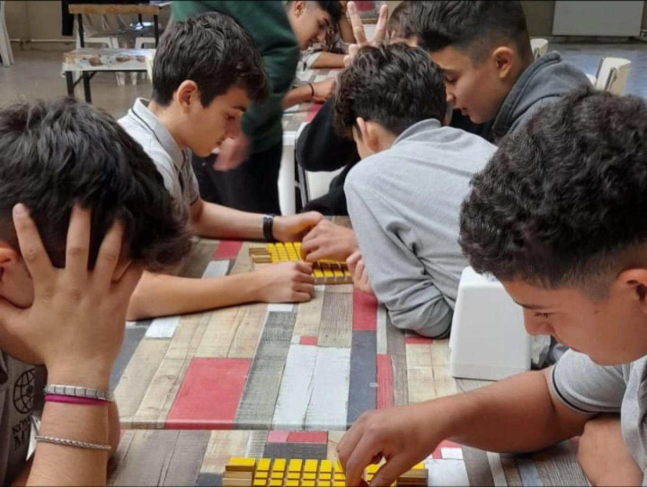 Köyceğiz Mesleki ve Teknik Anadolu Lisesi’nde 24 Kasım’a Özel Koridor Oyunu Turnuvası Düzenlendi