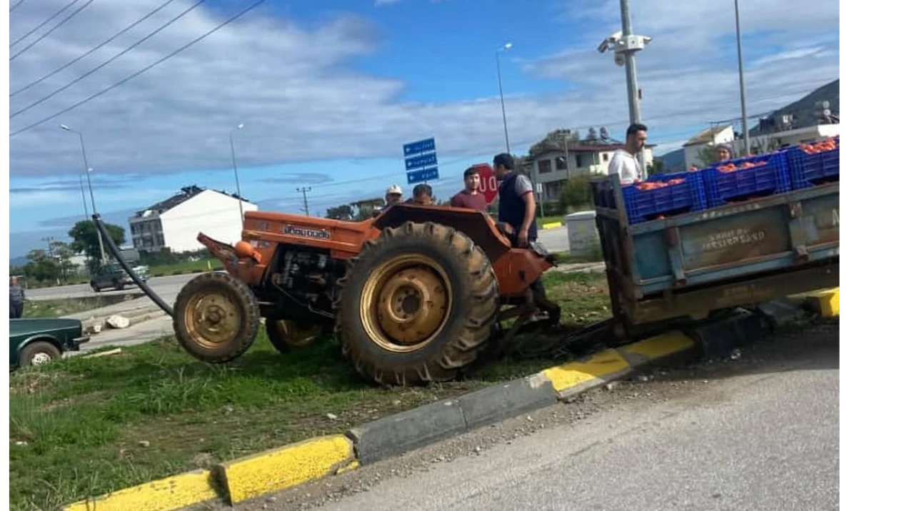 Karaçulha Toptancı Hali’nde Traktör Kazası