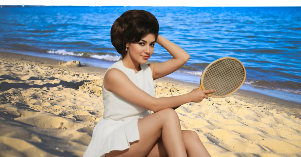 Nebahat Çehre’nin Şortlu Gençlik Fotoğrafı Sosyal Medyayı Salladı