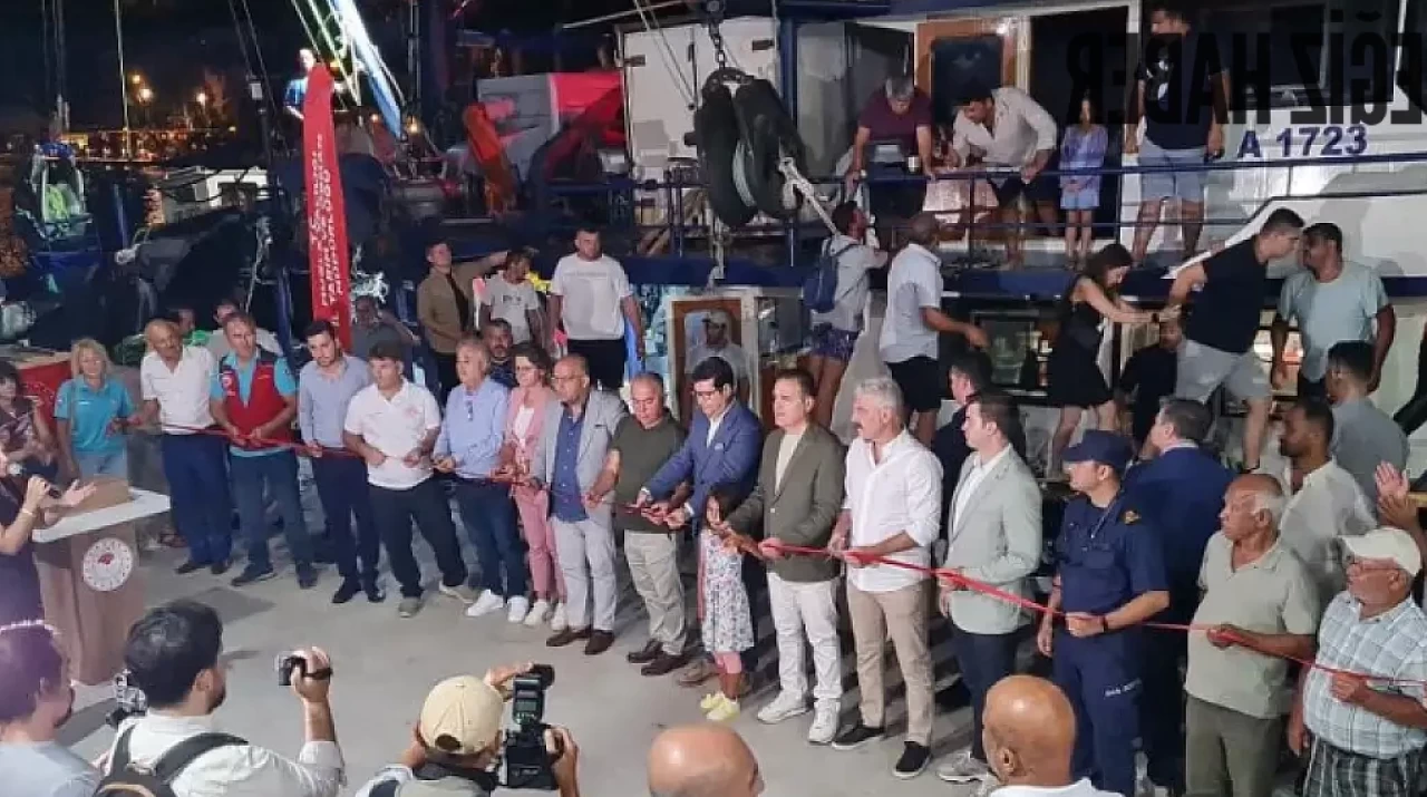 Bodrum'da Balıkçılık Sezonu Başladı: Denize 40 Bin Yavru Levrek Salındı!