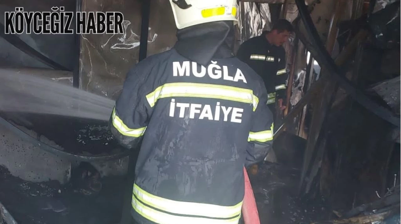 Menteşe'deki TOKİ Şantiyesinde Korkutan Yangın