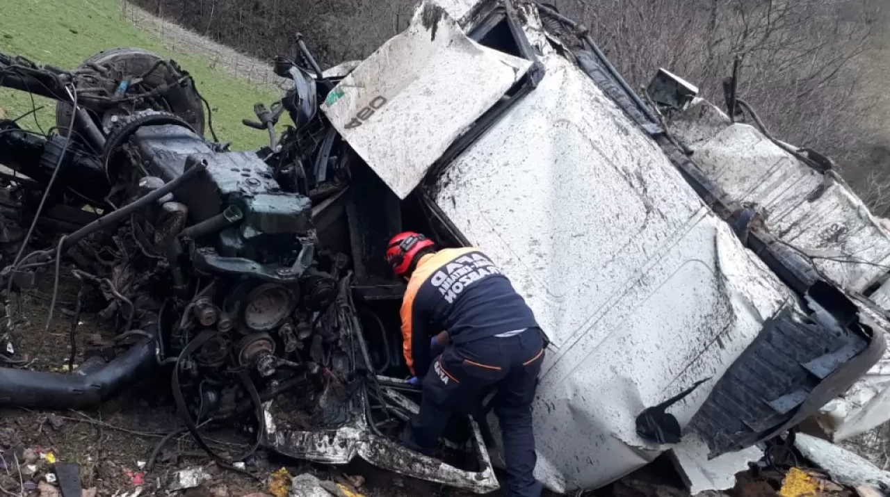 Ramazan Bayramı Trafik Bilançosu Açıklandı: 74 Kişi Hayatını Kaybetti, 10 Binden Fazla Yaralı