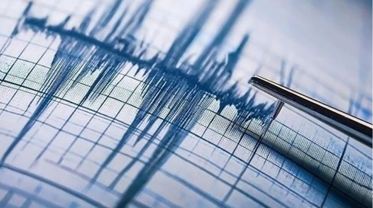 KOMŞUDA PANİK || Yunanistan'da 4.9 deprem!