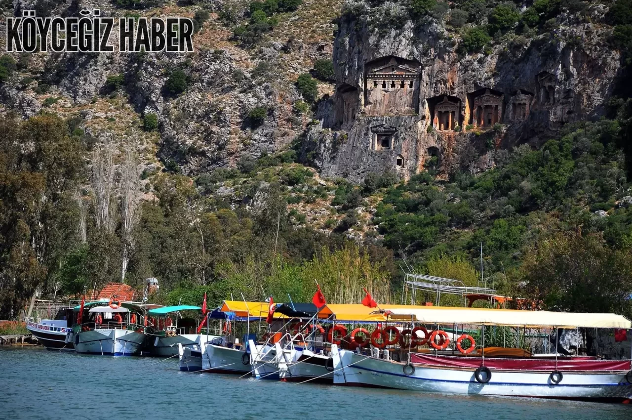 Köyceğiz Kaya Mezarları 2025: Nerede, Nasıl Gidilir, Giriş Ücreti Ne Kadar?