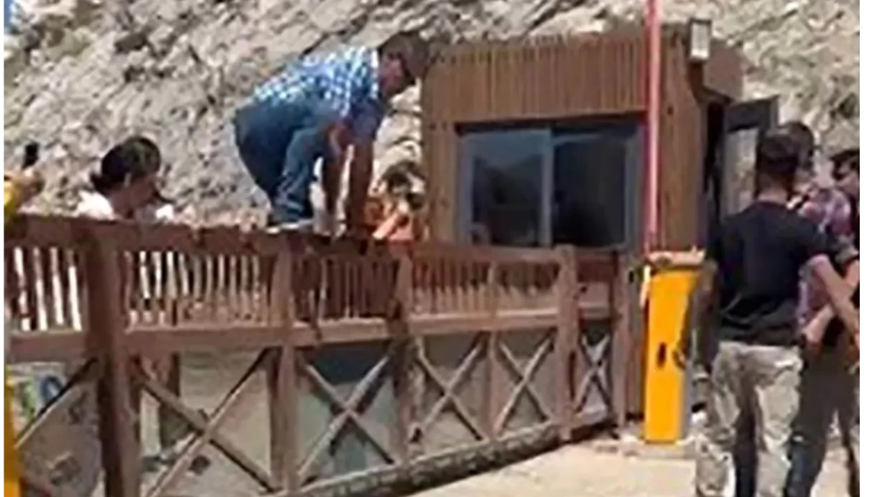 Marmaris Kızılbük Projesi’nde Gerginlik: Güvenlik Görevlisine Tokat Kamerada