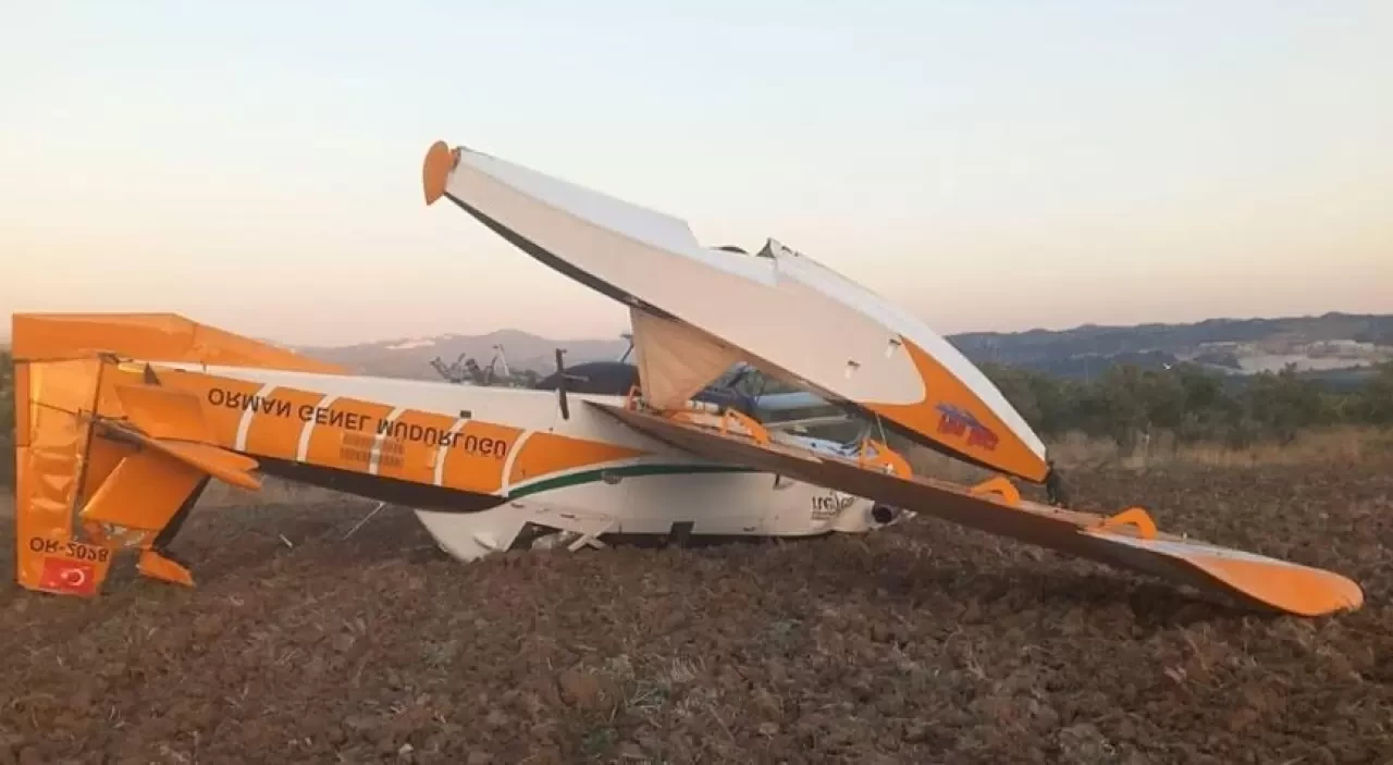 Yatağan’da Yangın Söndürme Uçağı Tarlaya Zorunlu İniş Yaptı: Pilot Yaralı, Durumu İyi