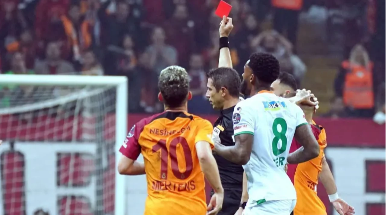 Alanyaspor Galatasaray ŞİFRESİZ izle! (CANLI) Alanyaspor Galatasaray maçı hangi kanalda, nasıl izlenir?