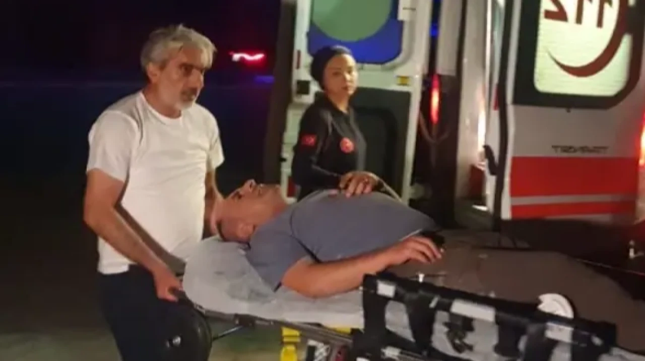 Düzce’de Çatıya Çıkan Genç Kızı Kurtarmak İsteyen Komşular Yaralandı: 3 Kişi Hastaneye Kaldırıldı