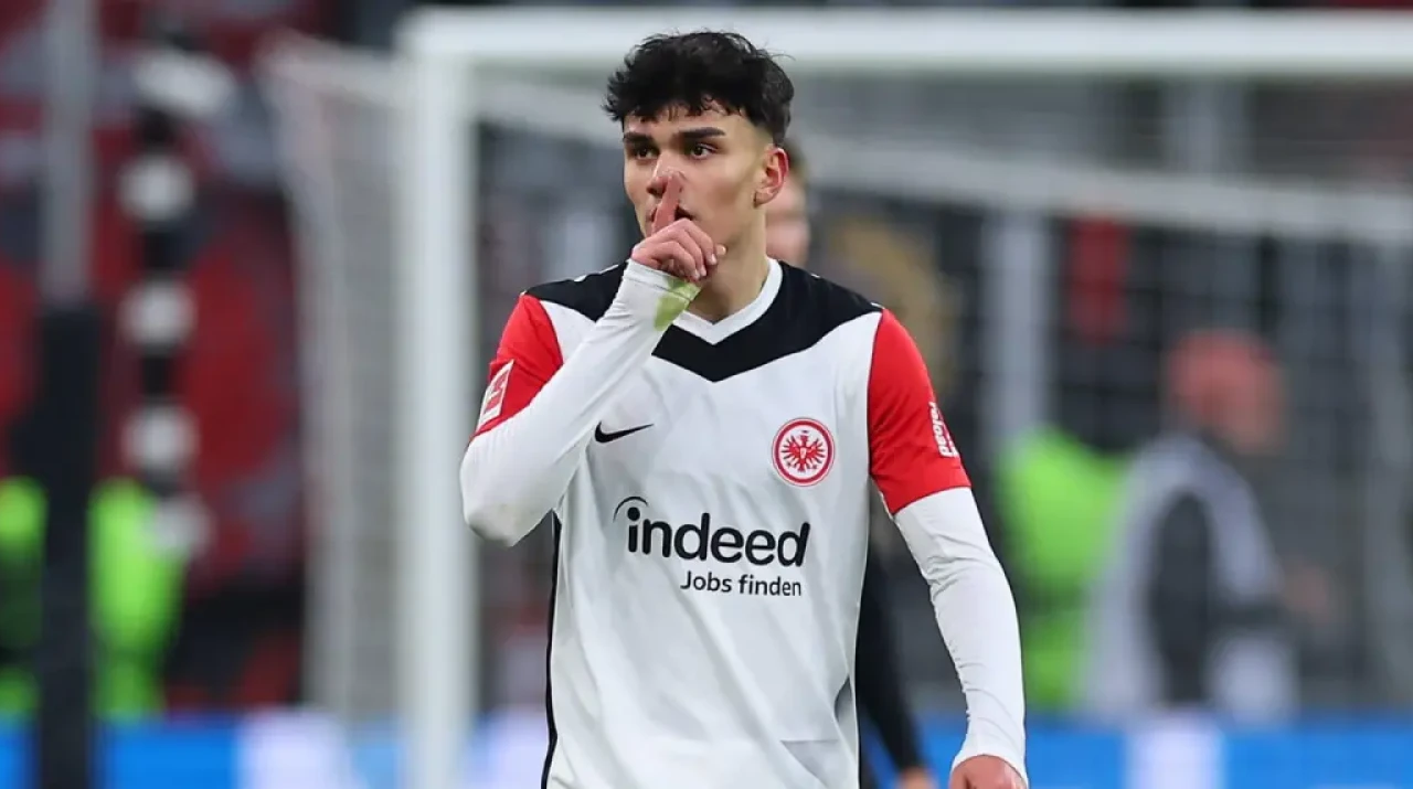 Can Uzun Kimdir? Kaç Yaşında, Aslen Nereli, Boyu Kaç, Hangi Takımlarda Oynadı, Piyasa Değeri Ne Kadar?