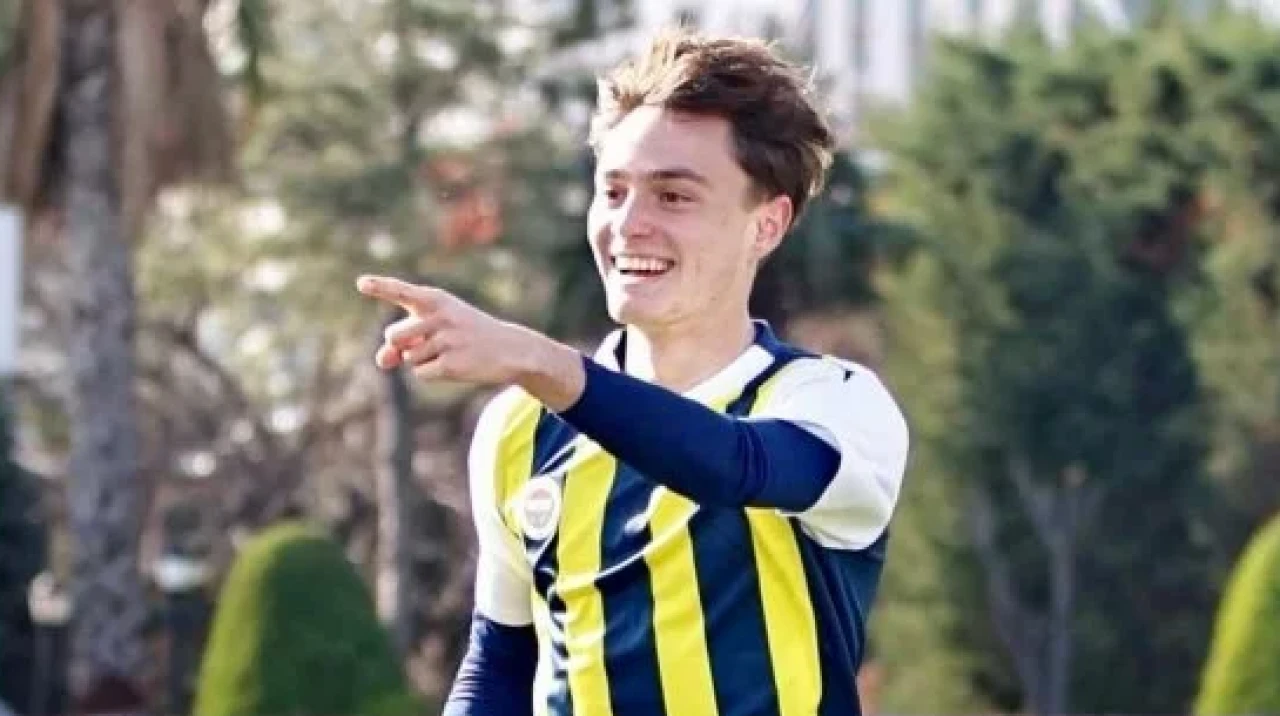 Bodrumspor, Fenerbahçeli Genç Yetenek Emirhan Arkutcu ile 3 Yıllık Sözleşme İmzaladı