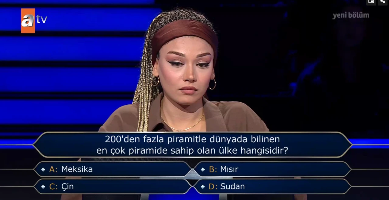 200'den fazla piramitle dünyada bilinen en çok piramide sahip olan ülke hangisidir?