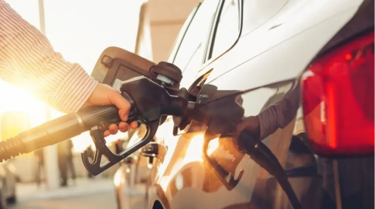 Benzine, Mazota, Motorine Zam mı Geldi! 26 Eylül 2025 Güncel Akaryakıt Fiyatları Ne Kadar Oldu?