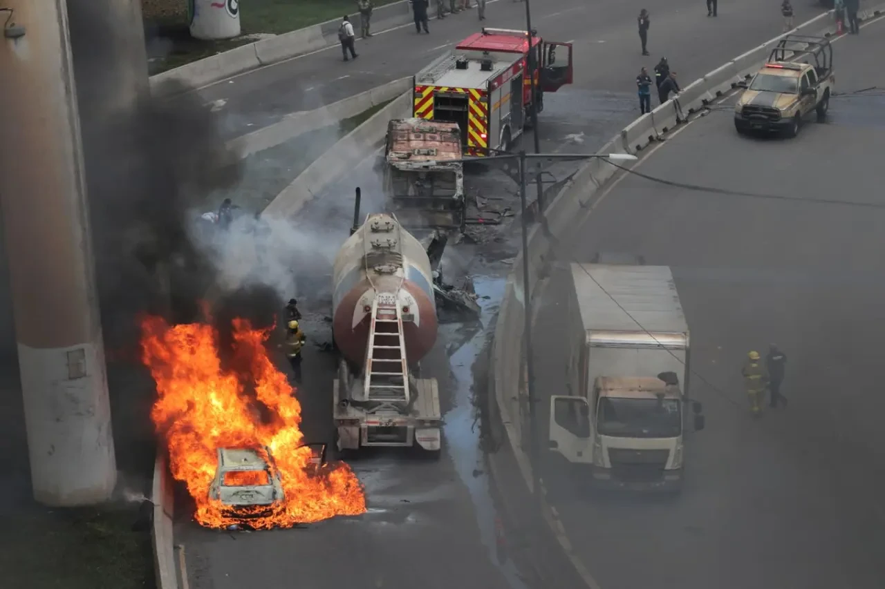 Meksika City’de LPG Tankeri Patladı: 4 Ölü, 90 Yaralı