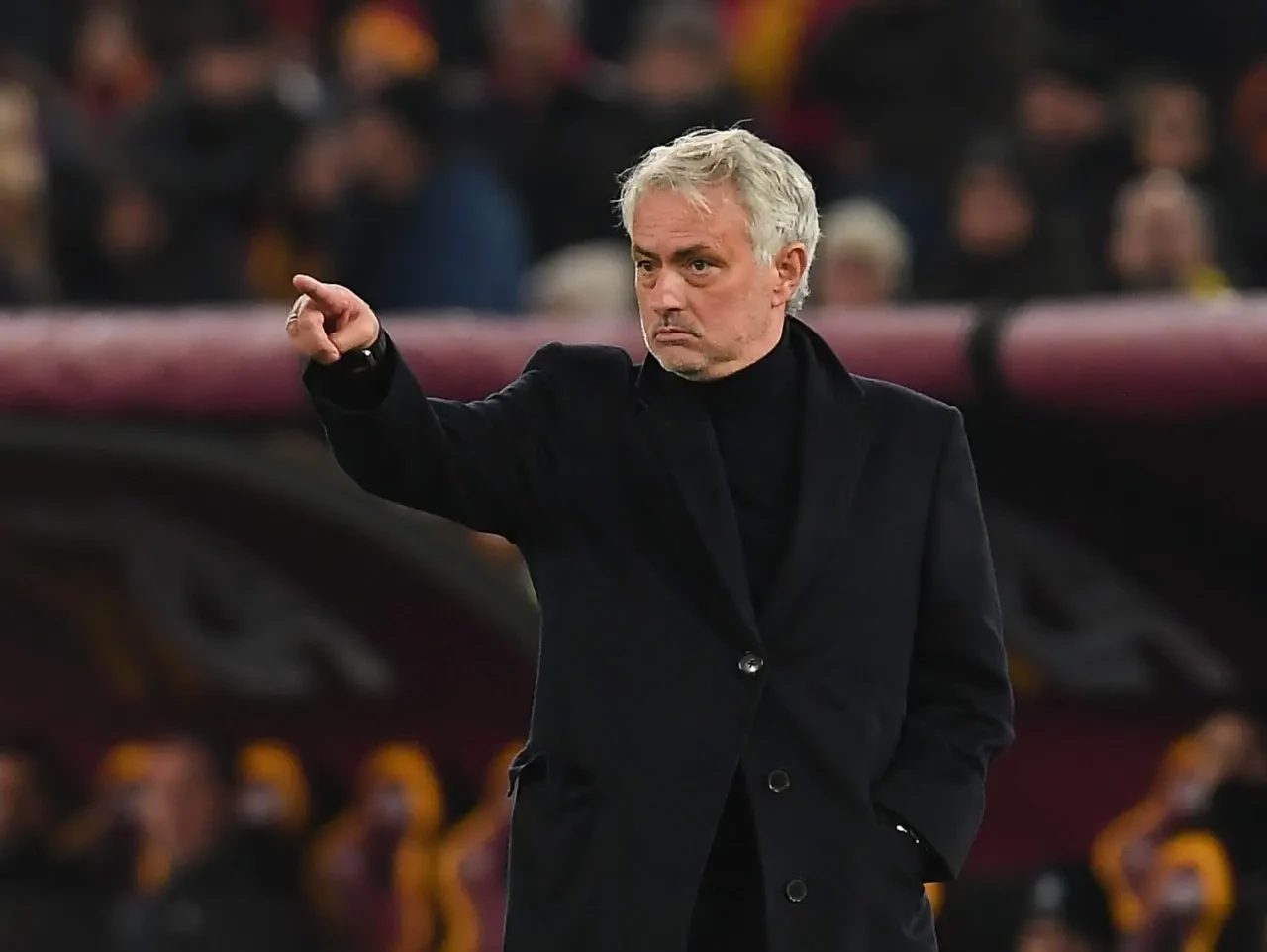 Jose Mourinho’dan Ali Koç’a Sert Eleştiri: “Kerem Aktürkoğlu Transferini Hiç Açıklamadı”