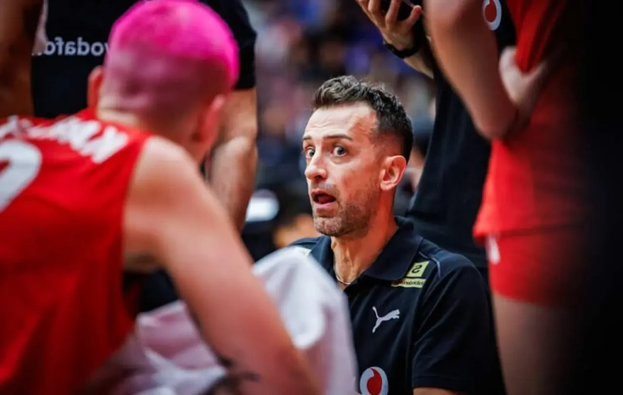 Daniele Santarelli Kimdir? Filenin Sultanları’nın Başantrenörü