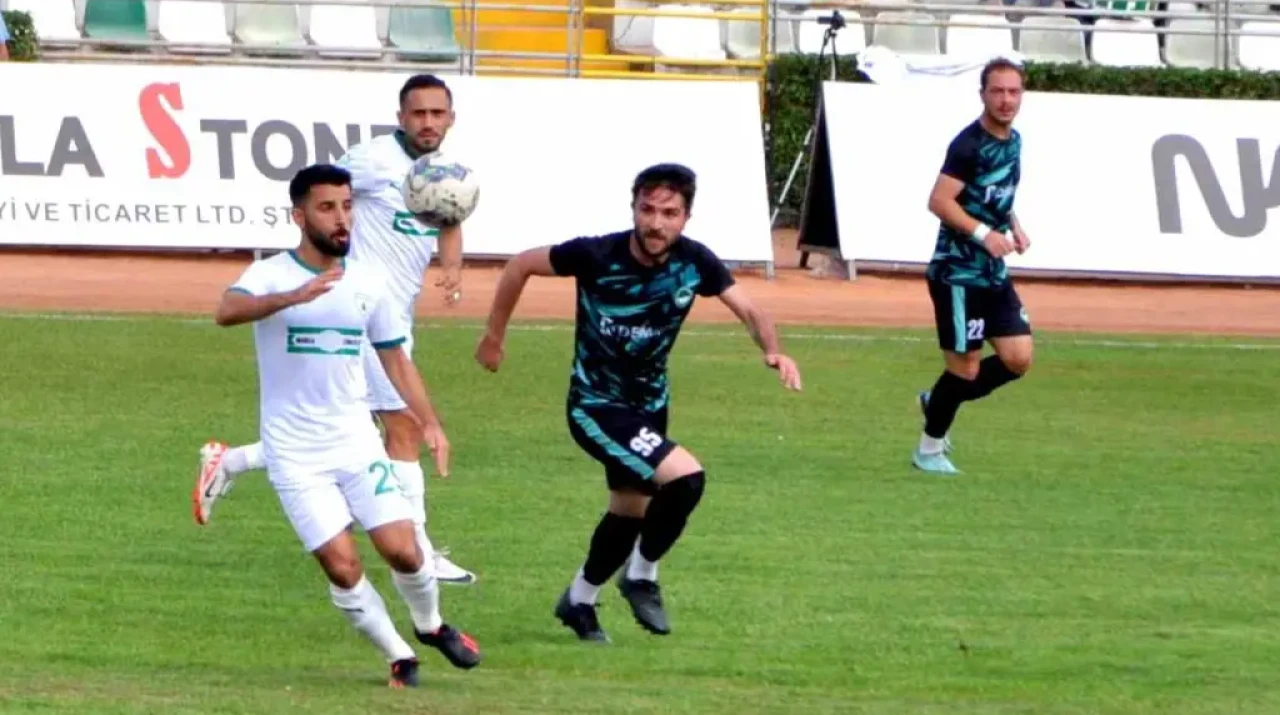 Muğlaspor Bucaspor’u Derbide Dağıttı: 2. Lig Beyaz Grup’ta 5-0’lık Farklı Galibiyet, Taraftardan İstifa Tepkisi