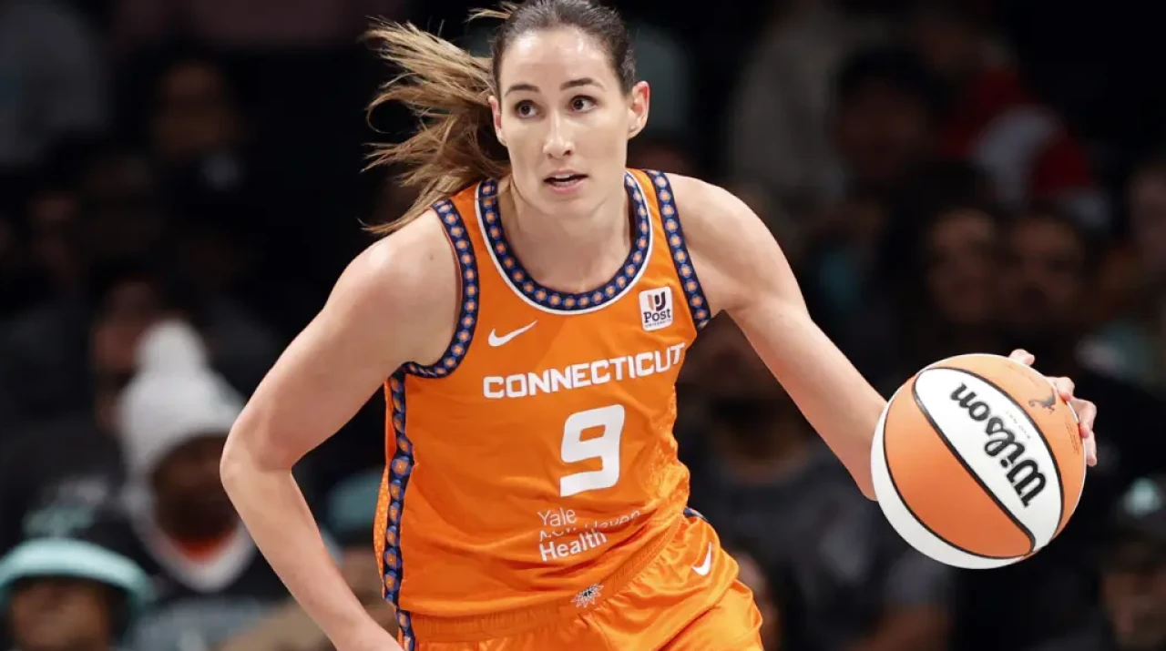 Fenerbahçe Opet Kadrosunu Güçlendirdi: Rebecca Allen Takıma Katıldı