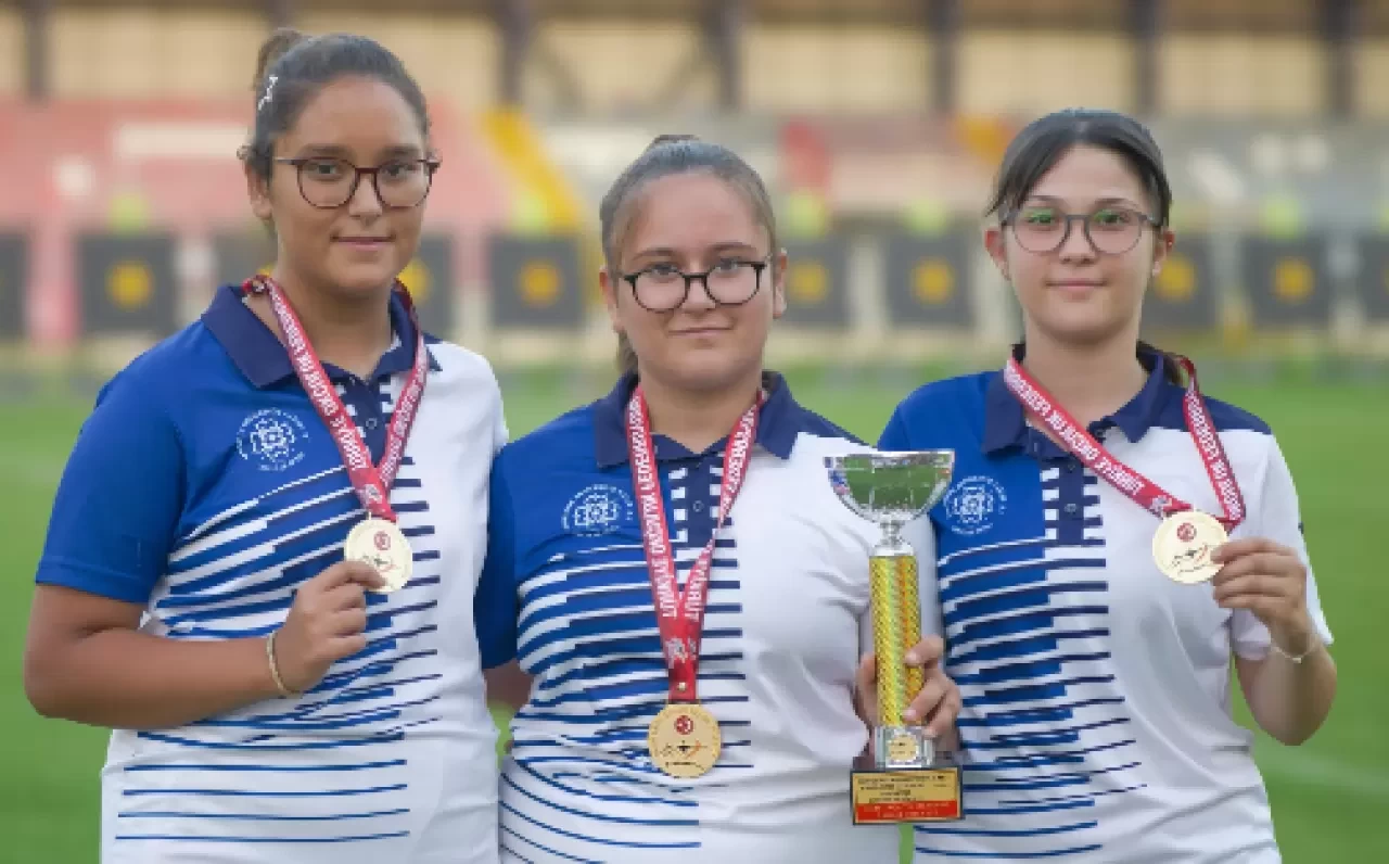 Muğla Büyükşehir Okçuları U15 Türkiye Şampiyonası’ndan Rekorlarla Döndü: Takım Şampiyonluğu, Bireysel Madalya ve Türkiye Rekoru