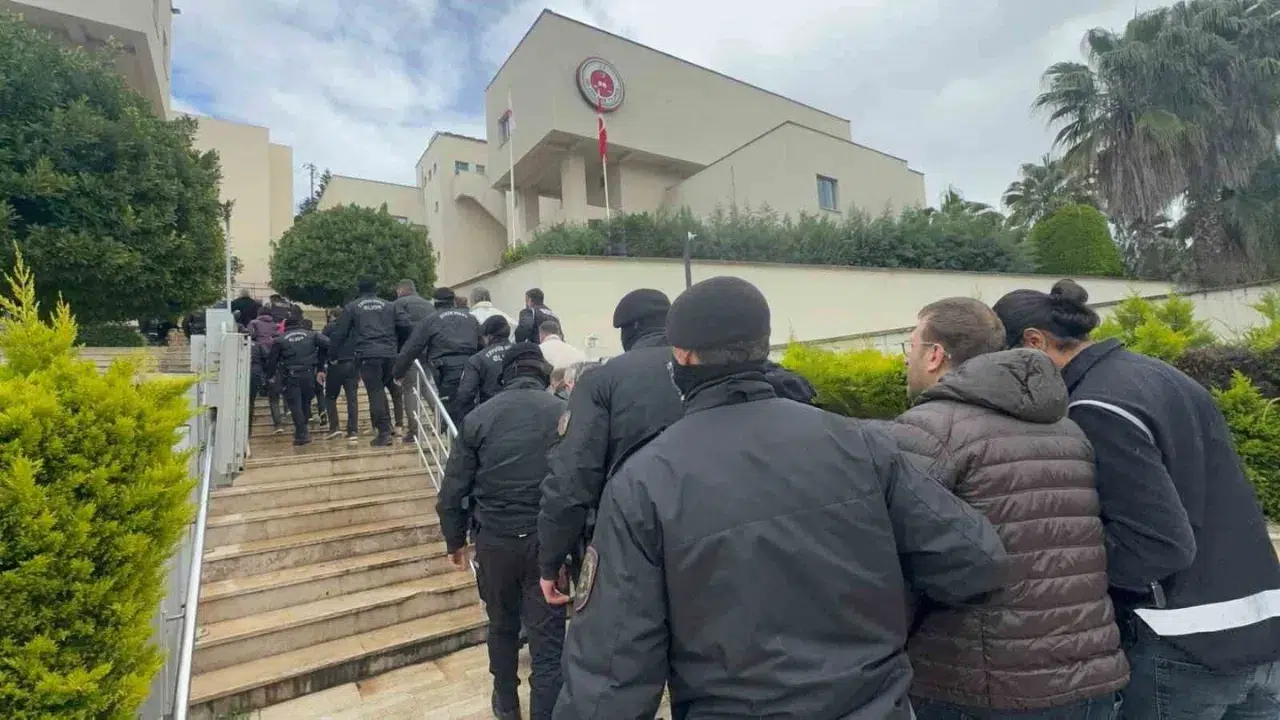 Marmaris Belediyesi’nde Rüşvet Operasyonu: 4 Üst Düzey Tutuklama!