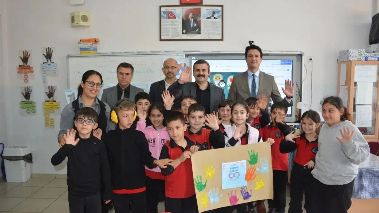 Köyceğiz’de Okul Ziyaretleri: Kaymakam Kumcu Öğrencilerle Buluştu!