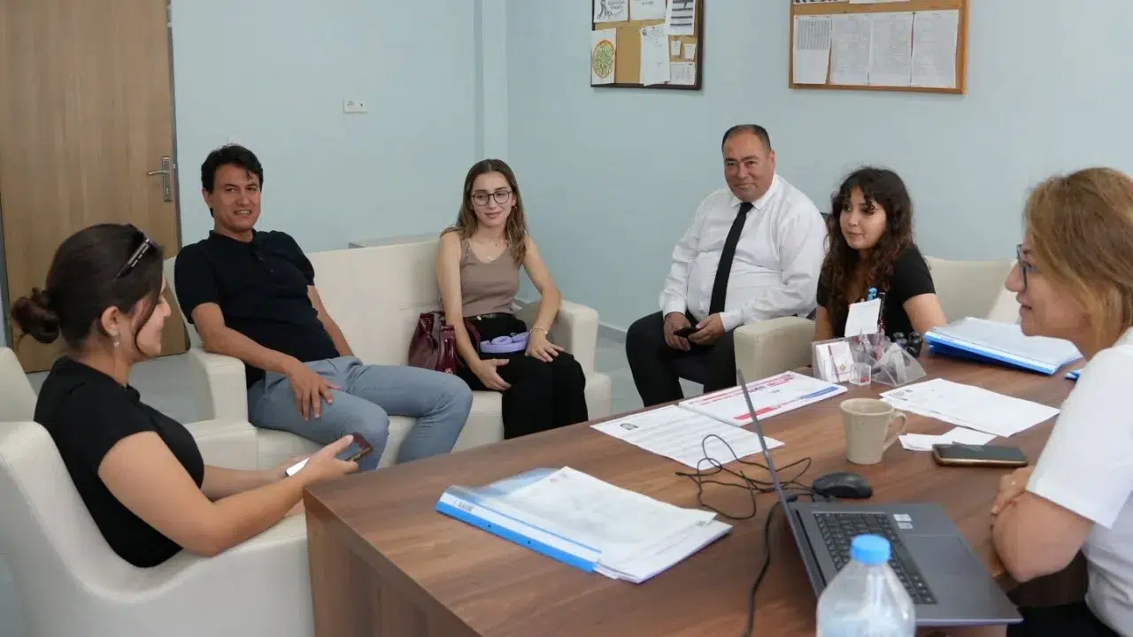 İlçe Milli Eğitim Müdüründen Naip Hüseyin Anadolu Lisesi'ne Ziyaret