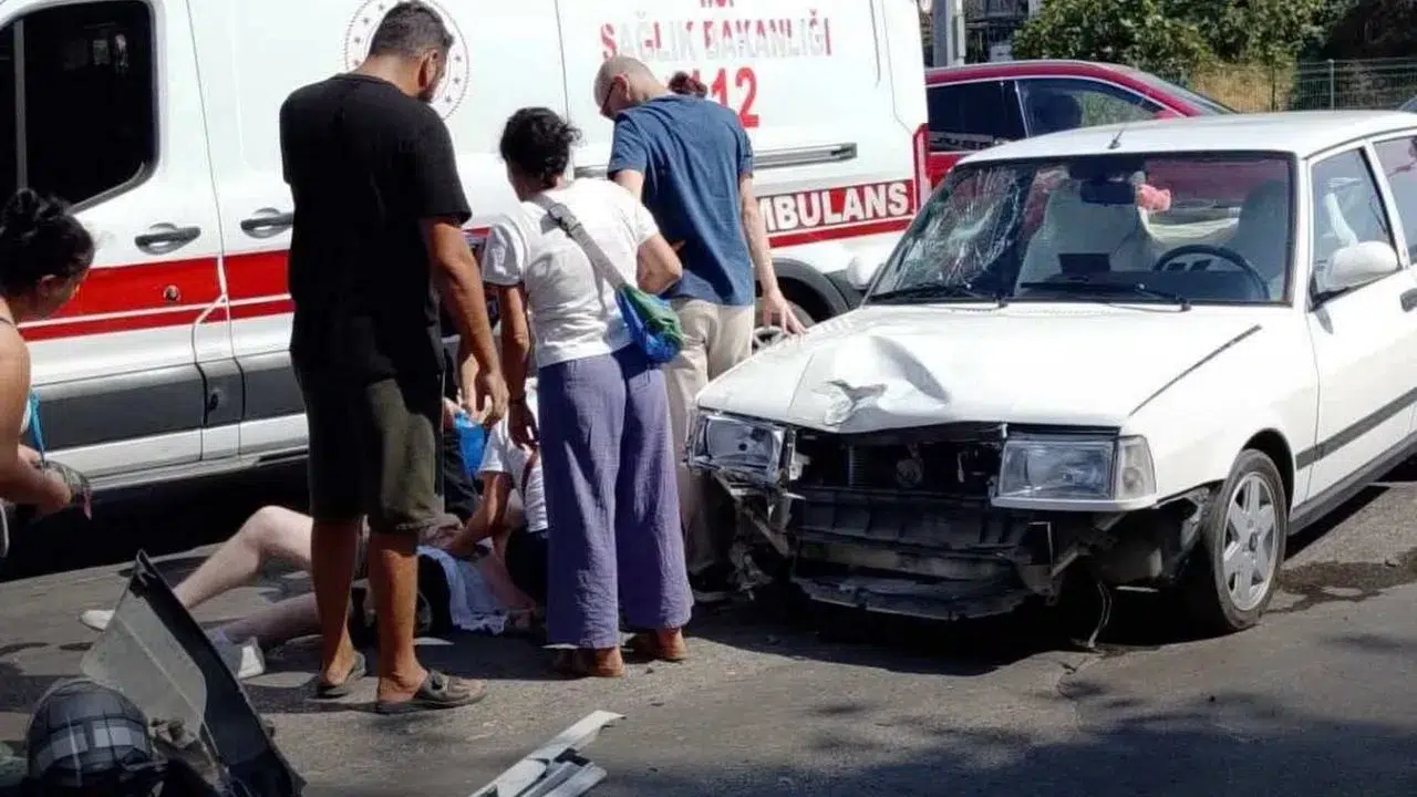 Fethiye'de Feci Kaza: Otomobil ve Motosiklet Çarpıştı