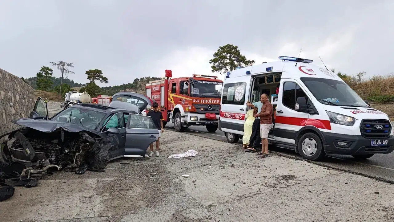 Denizli'de Trafik Kazası 2 Kişi Hayatını Kaybetti!