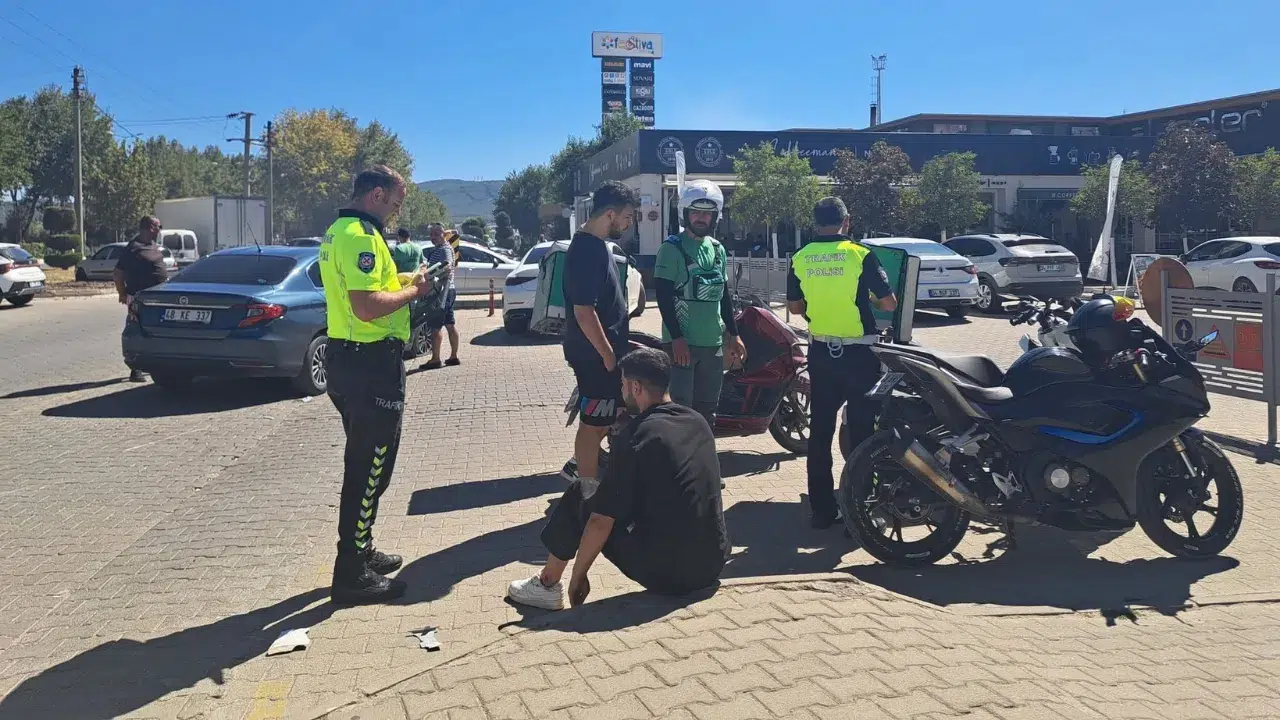 Menteşe'de Trafik Kazası: Motosiklet Sürücüsü Yaralı
