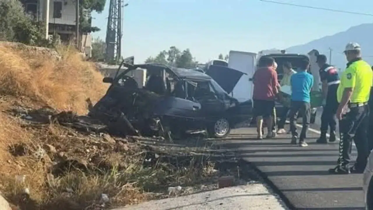 Seydikemer’de Feci Trafik Kazası 2 Ölü var!